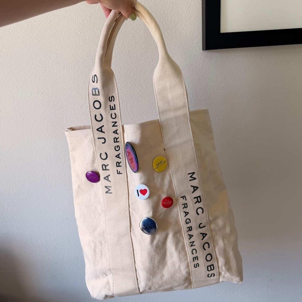 Marc Jacobs Fragrance Canvas Tote Bag with Decorative Pins - Picture 2 of 6